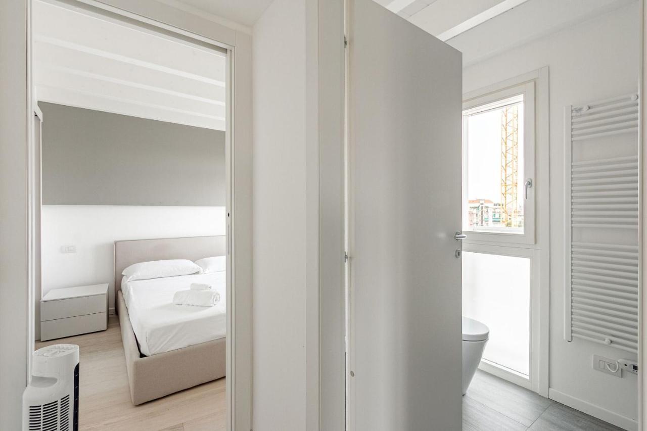 Carlo D'adda By Halldis * Mailand